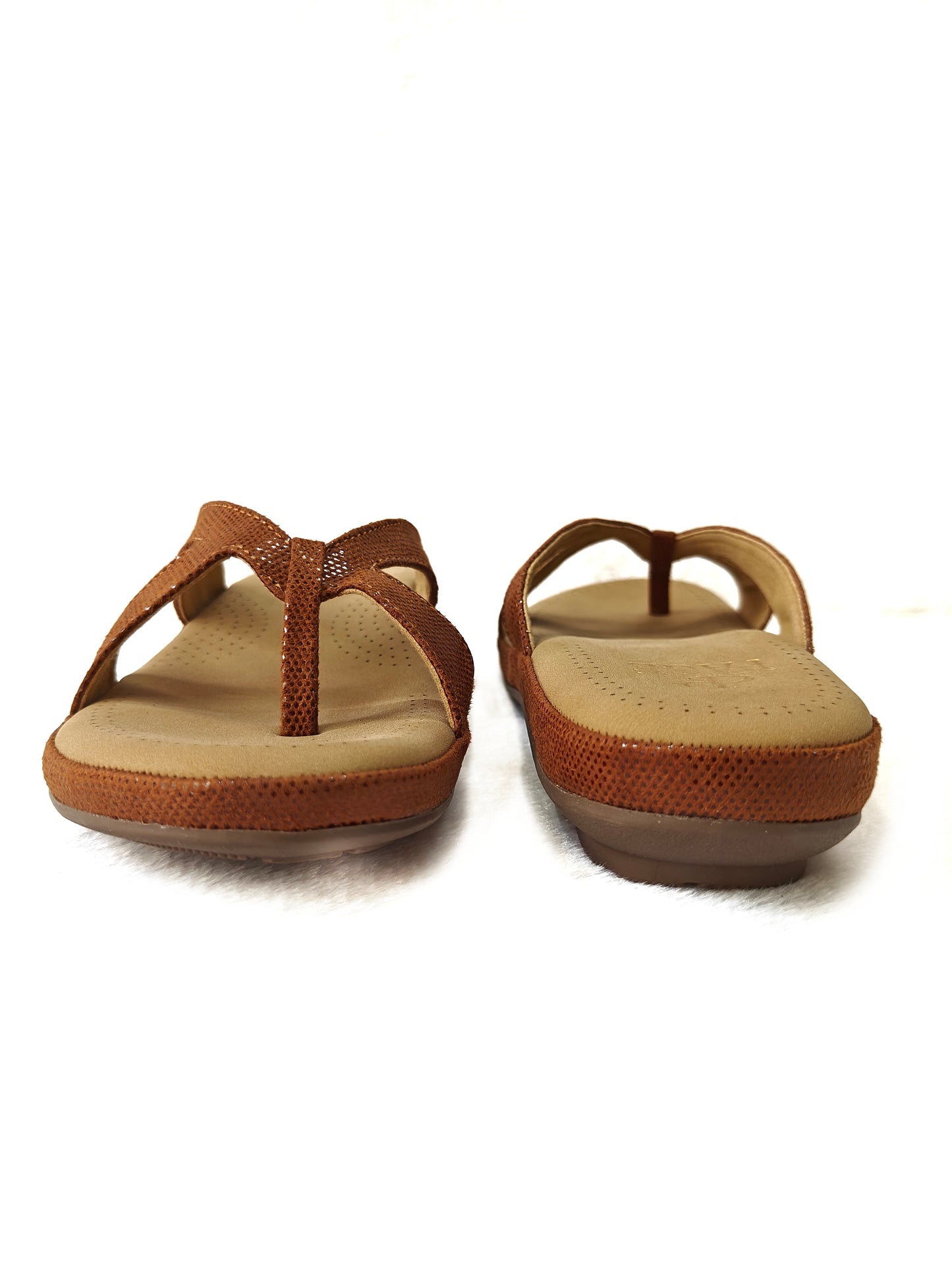 Page Cross Strap Toe Block Brown.
