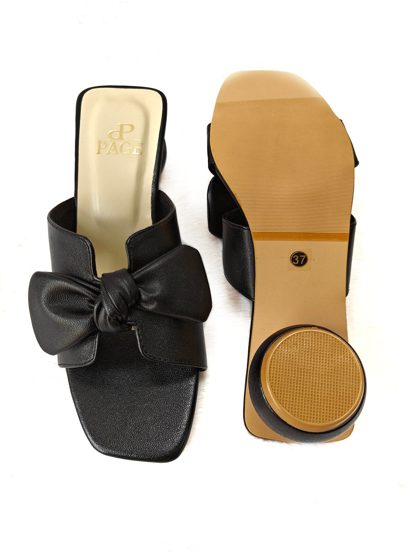 Page Velvet Bow Drift Black (1327-22).