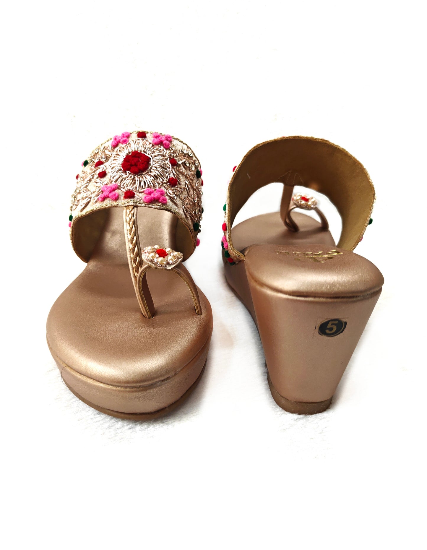 Page EthnoBliss Embroidered Wedges Rose Gold (1201).