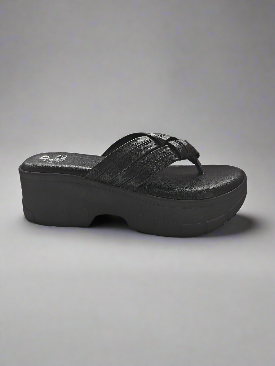 Page Knot-Strap Platform Sandals Black (1219).