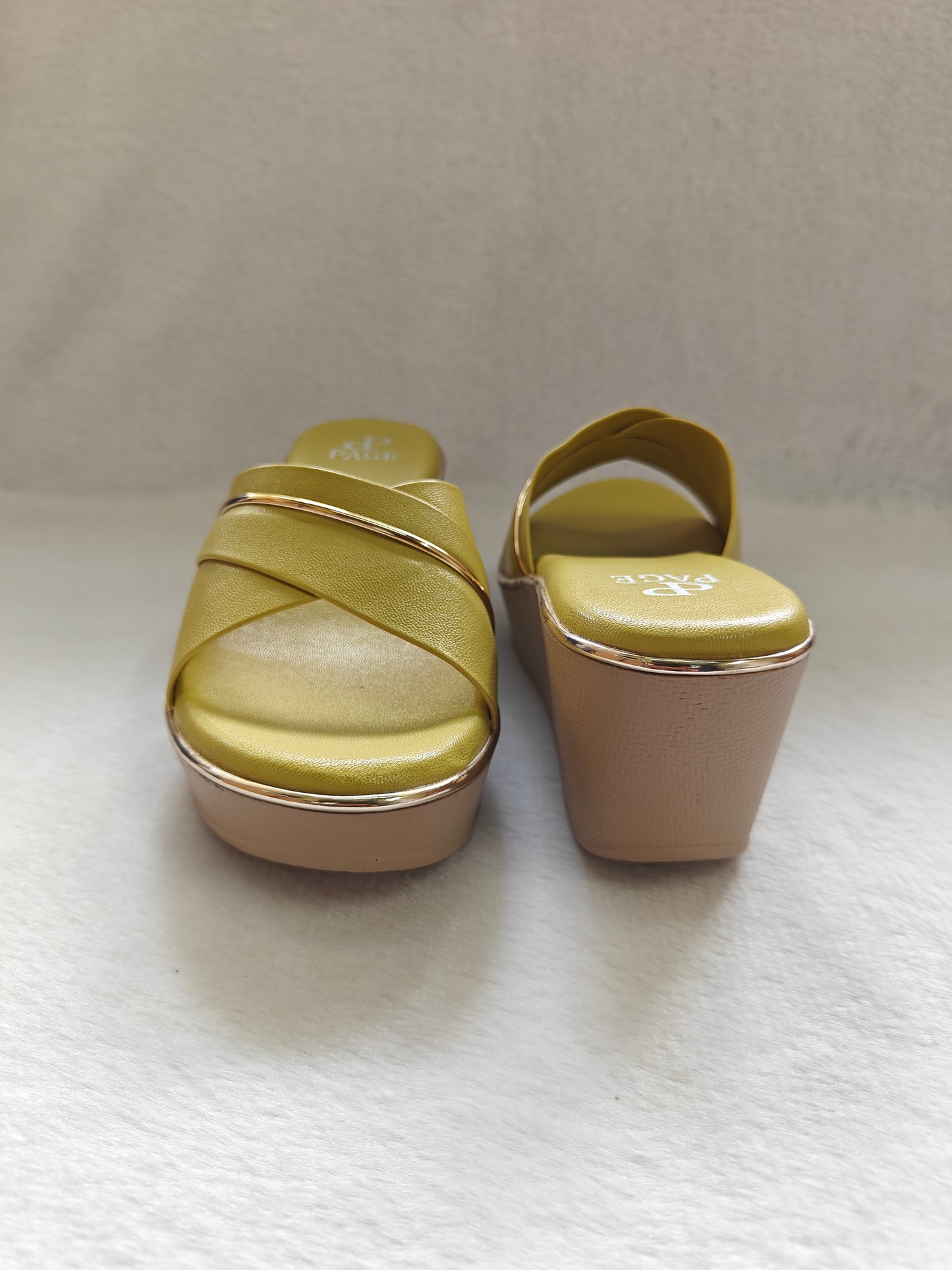 Pace Luxe Cross-Strap Wedge Slides Yellow.(1215)