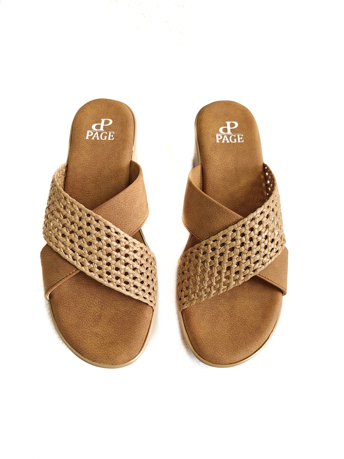 Noir Sole Luxe Chickoo (1386-6).
