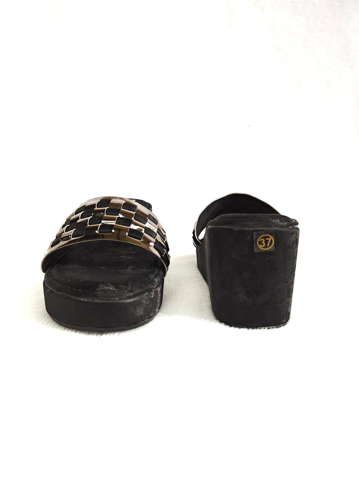 Page Aurelia Crest Wedge Black (1412-8).