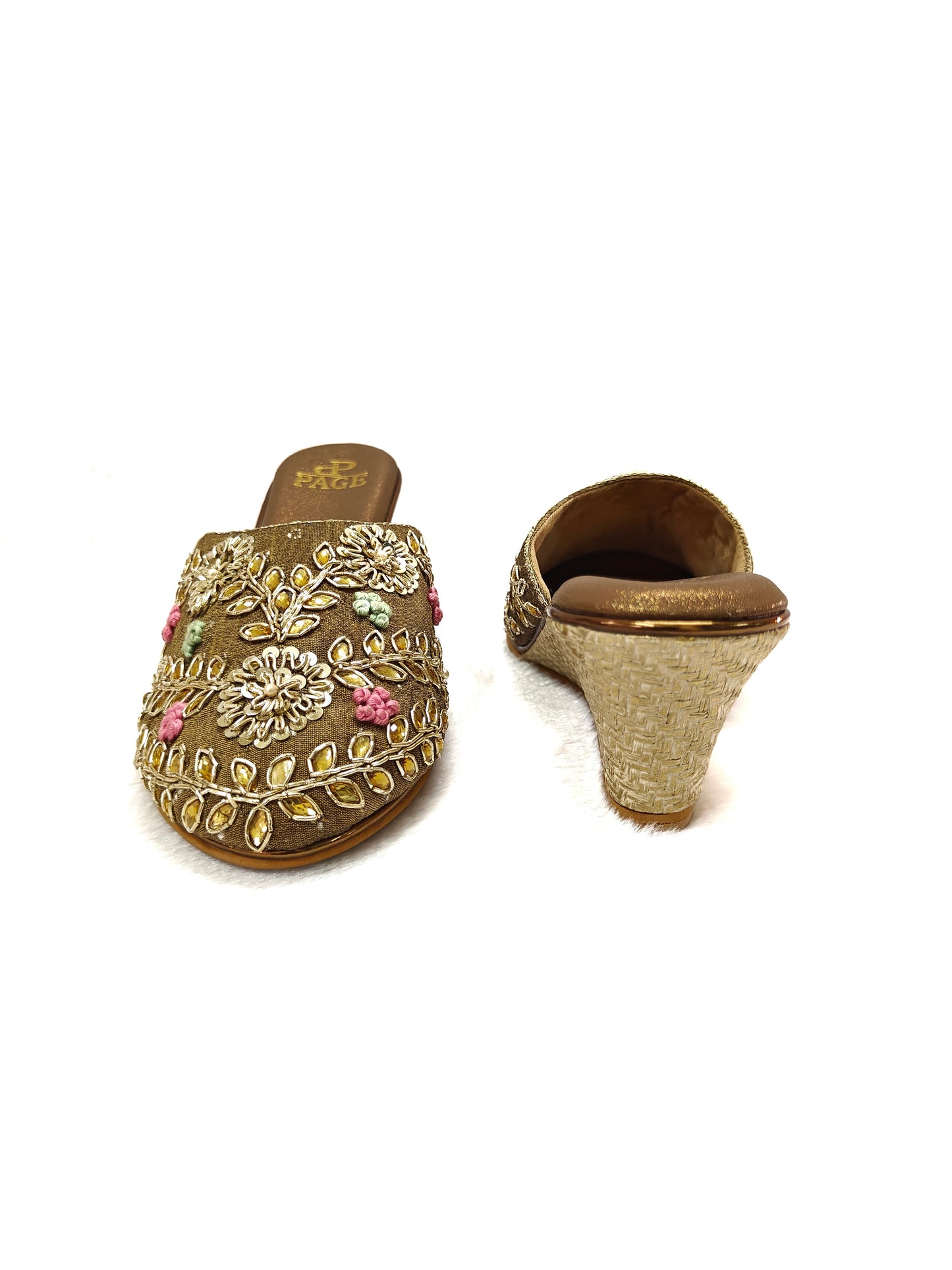 Page Golden Petal Wedges Antique (753).
