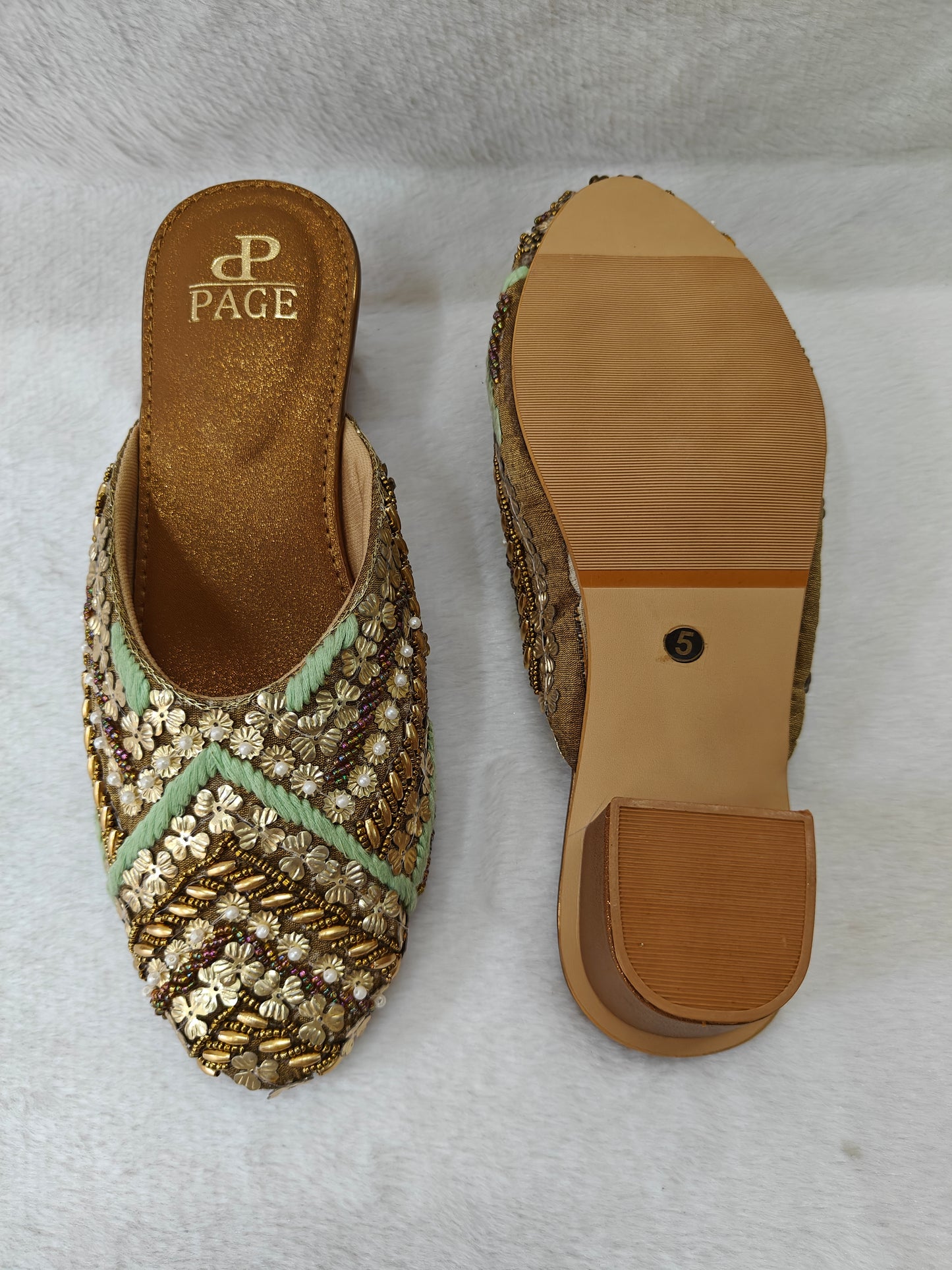 Page Royal Tapestry Block Heels Antique (1242-3).