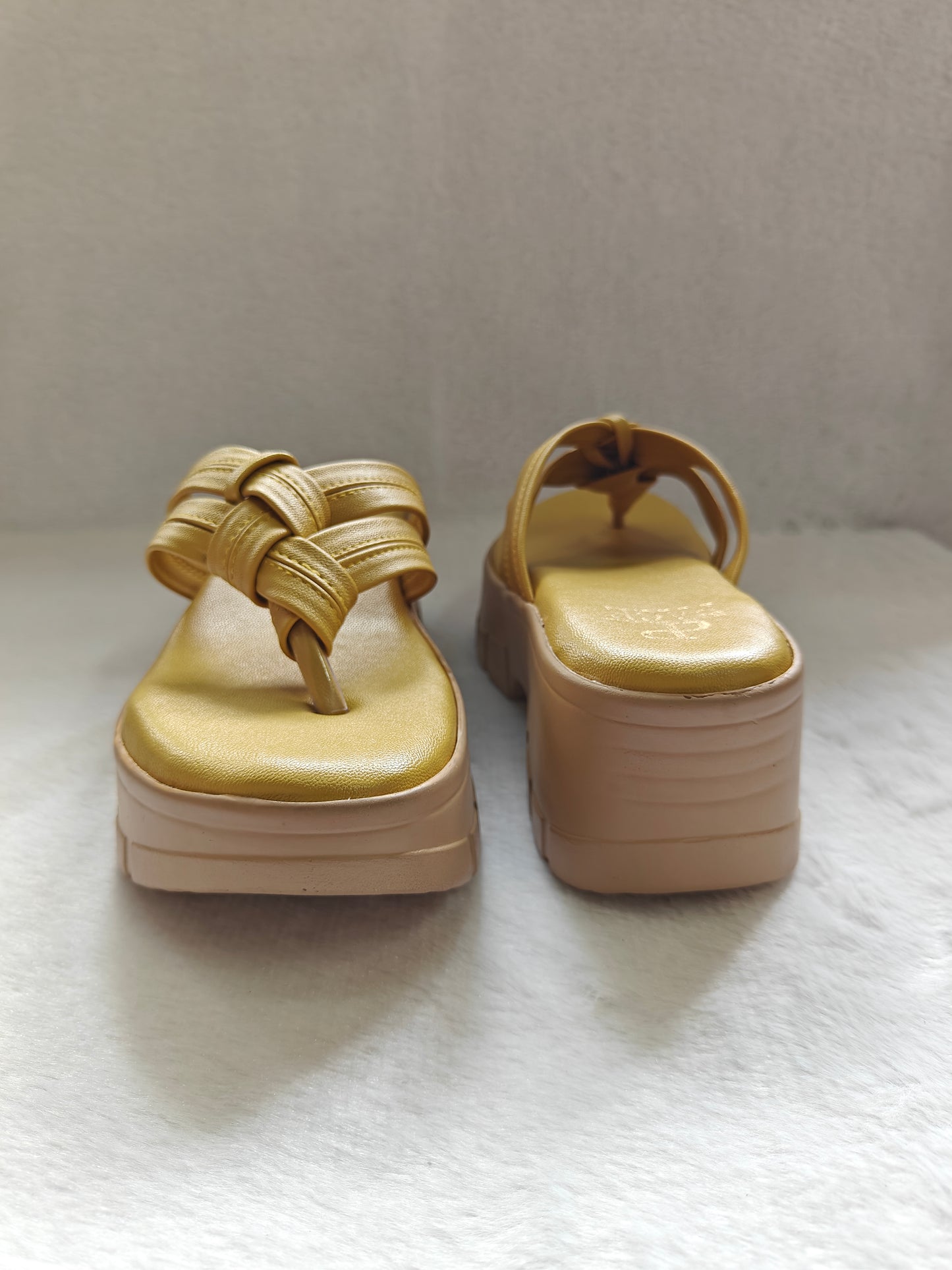Page Knot-Strap Platform Sandals Yellow (1219).