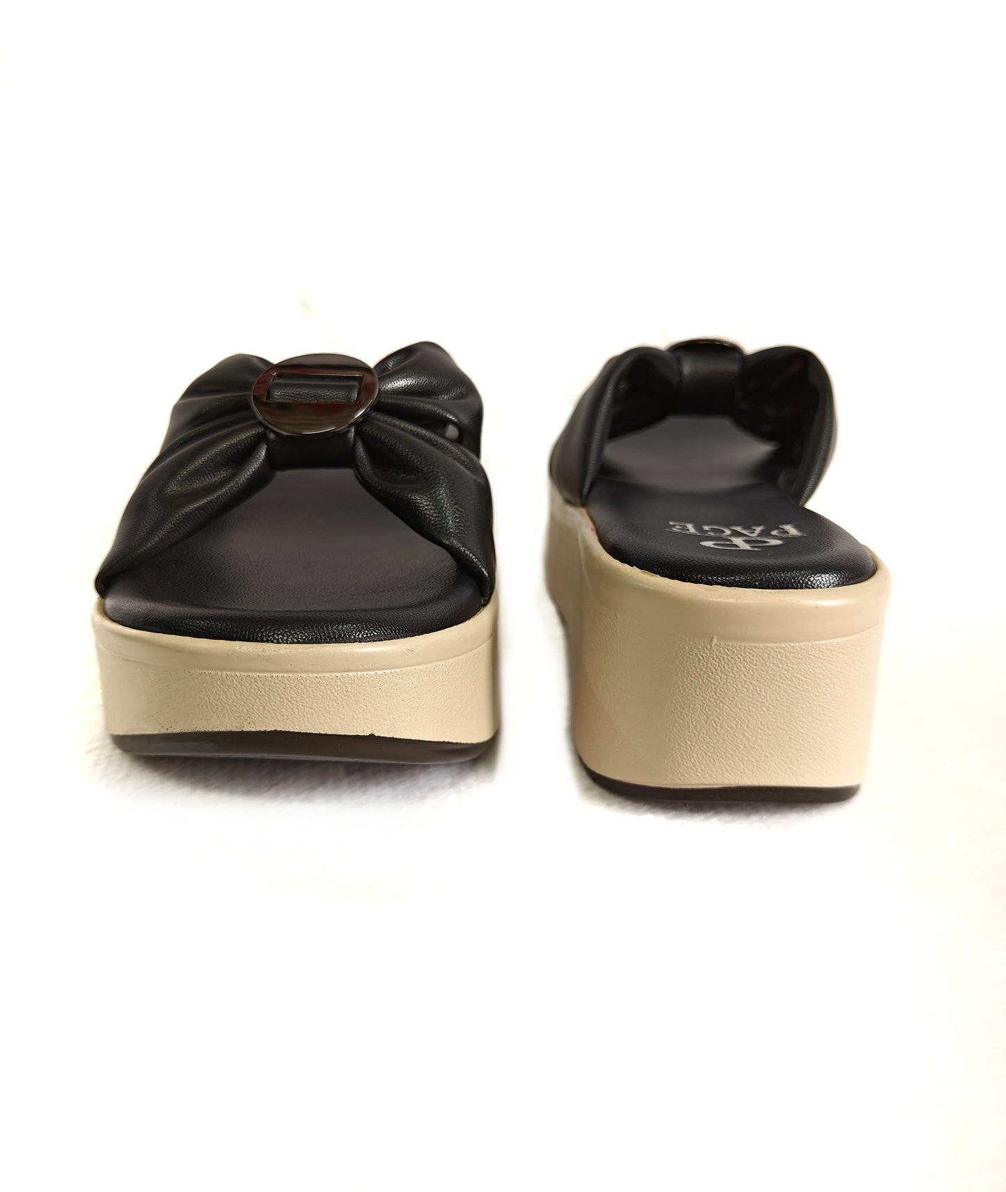 Page Luxe Knot Elevate Slides Black (1373-1).