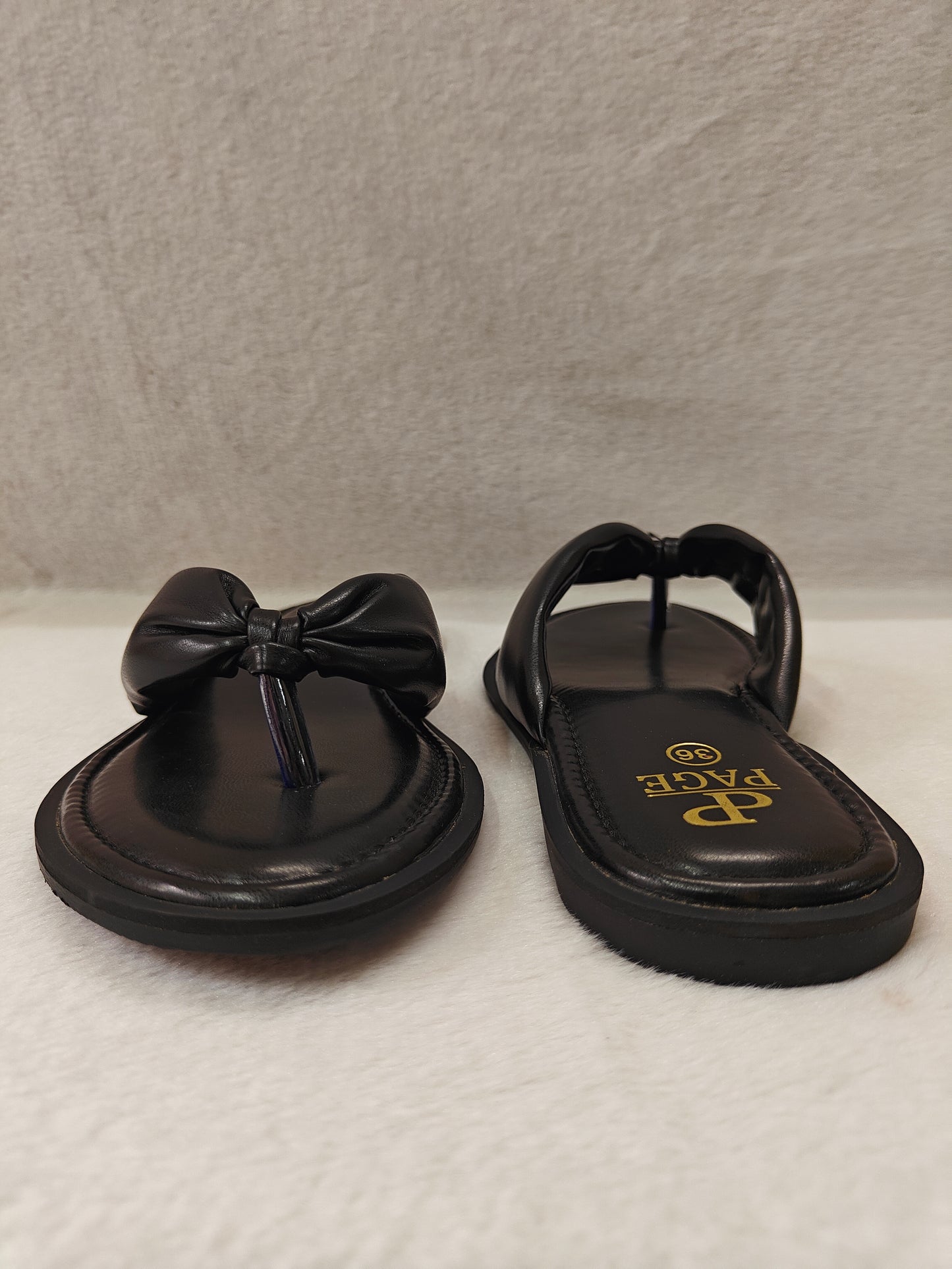 Page Noir Twist Flats Black (1236).