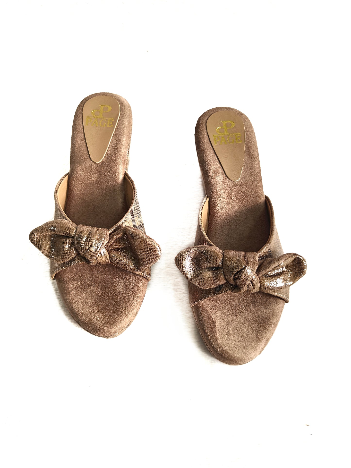 Page Mocha Mirage Wedges Chickoo (1403-5).