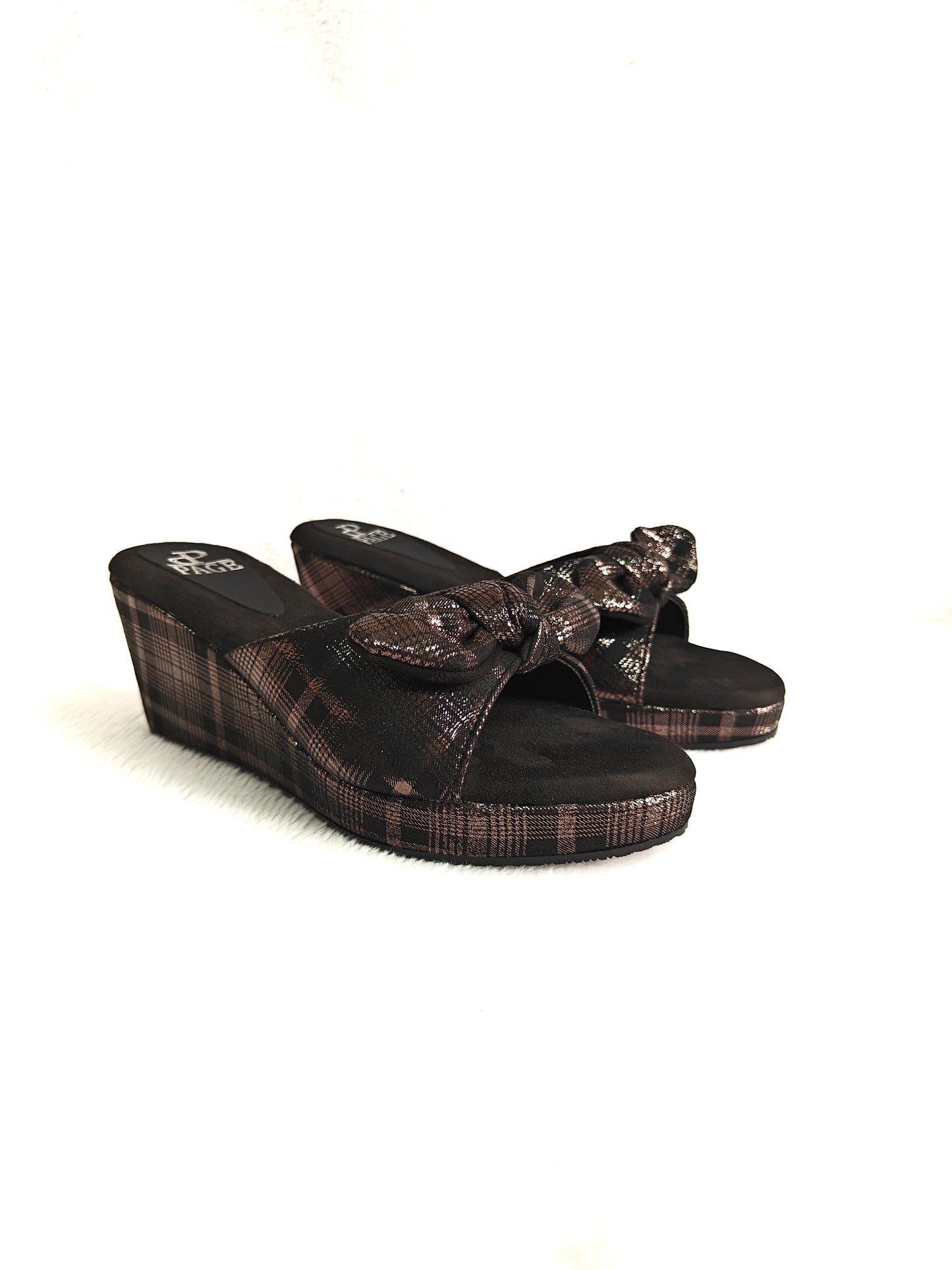 Page Mocha Mirage Wedges Black (1403-5).