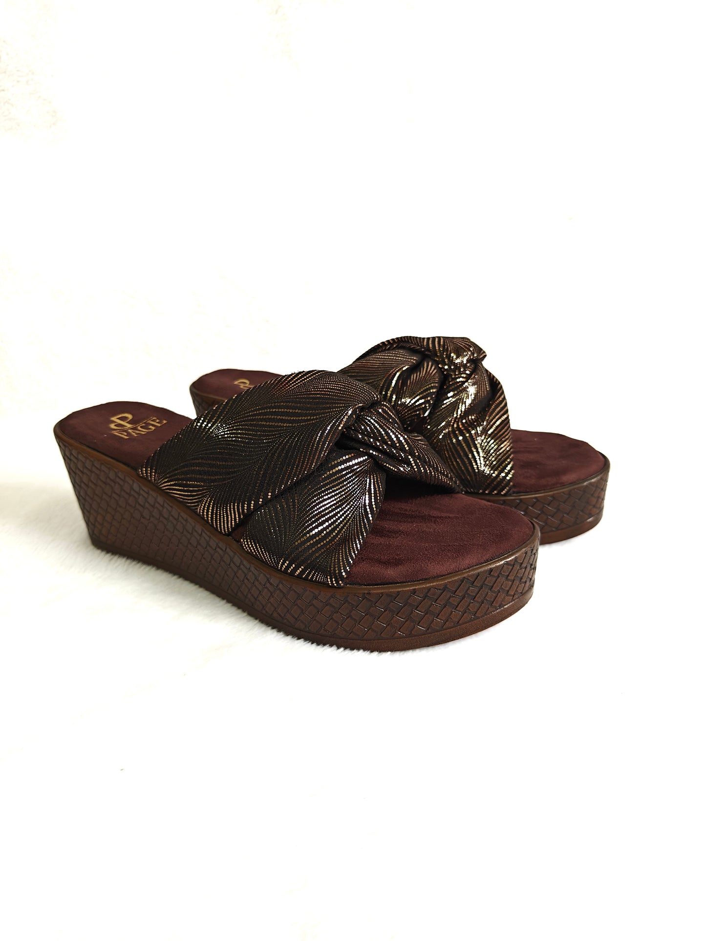 Velvet Twist Elevate Antique (1377-1).
