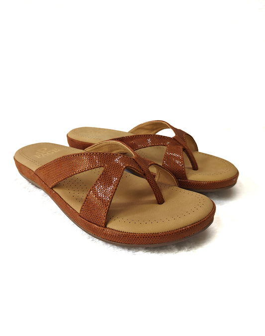 Page Cross Strap Toe Block Brown.