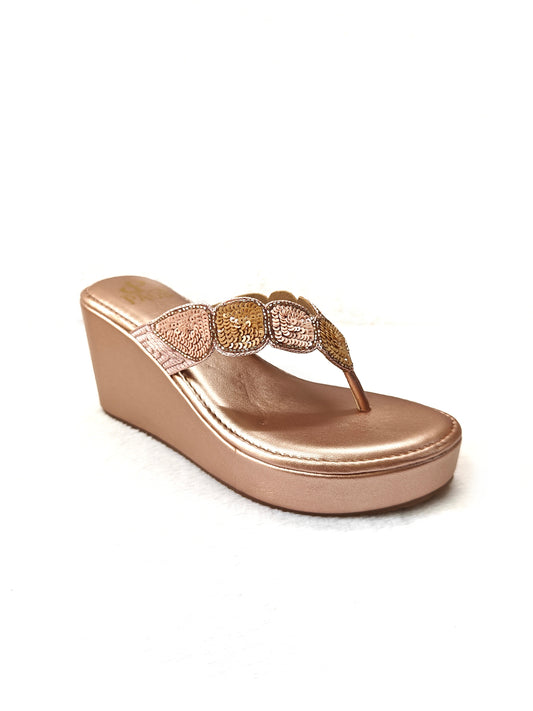 Page Radiant Gleam Wedge Rose Gold (1200).