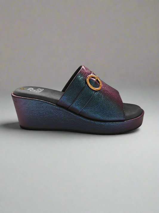 Page Shift Metallic Wedge Slides Green (1268-5).