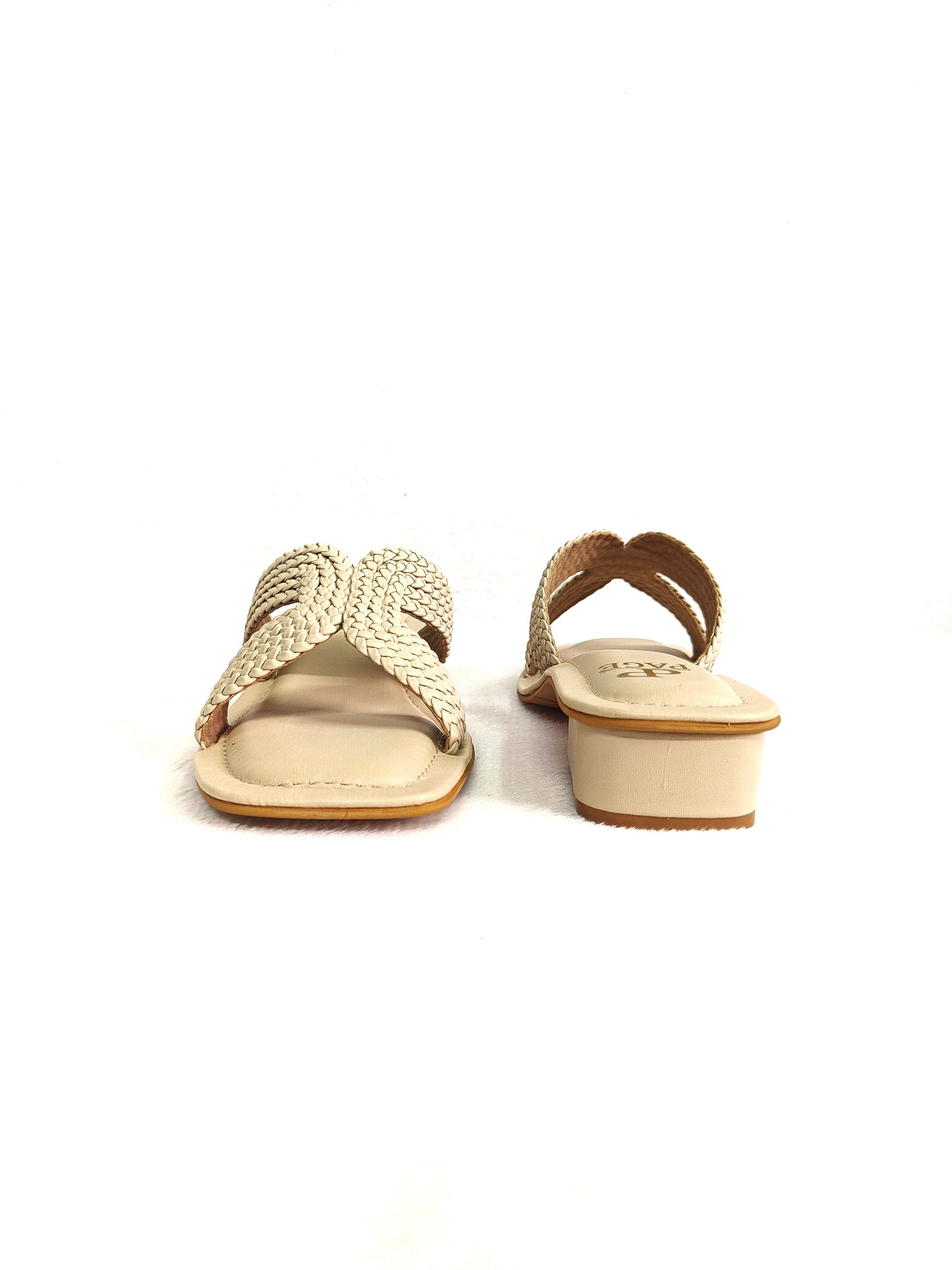 Page Arvella Weaves Cream (1401-4).