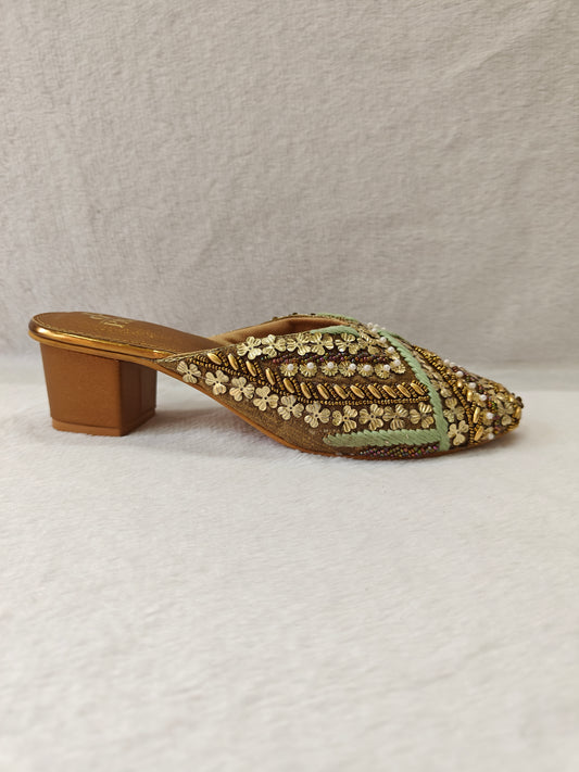 Page Royal Tapestry Block Heels Antique (1242-3).
