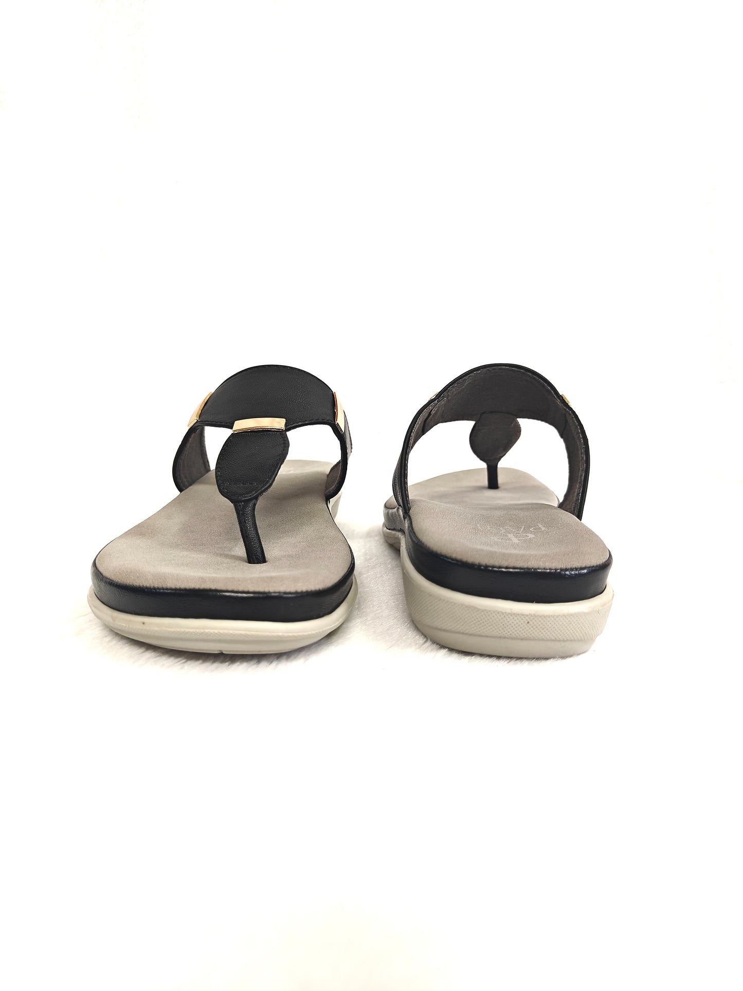 Page Luxe Comfort Toe-Block Sandals – Black.