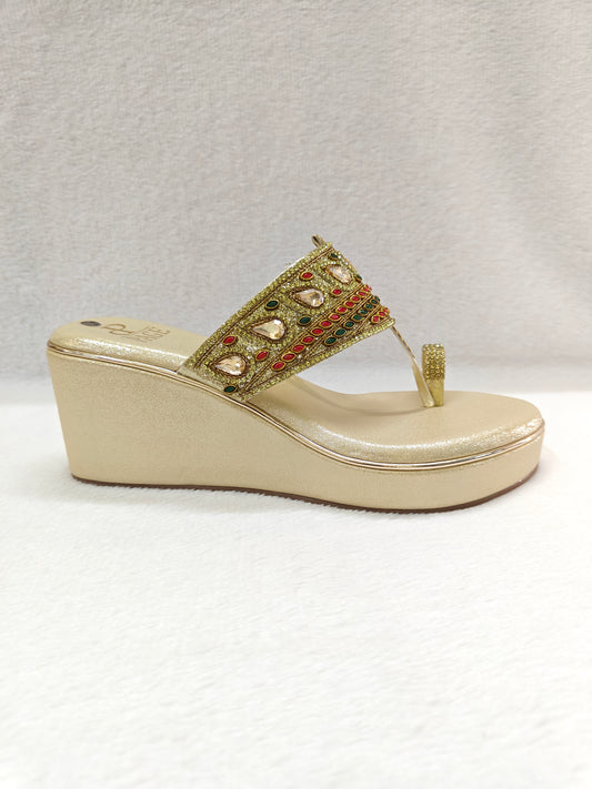 Page Royal Ethnica Wedge Sandals Gold (1233).