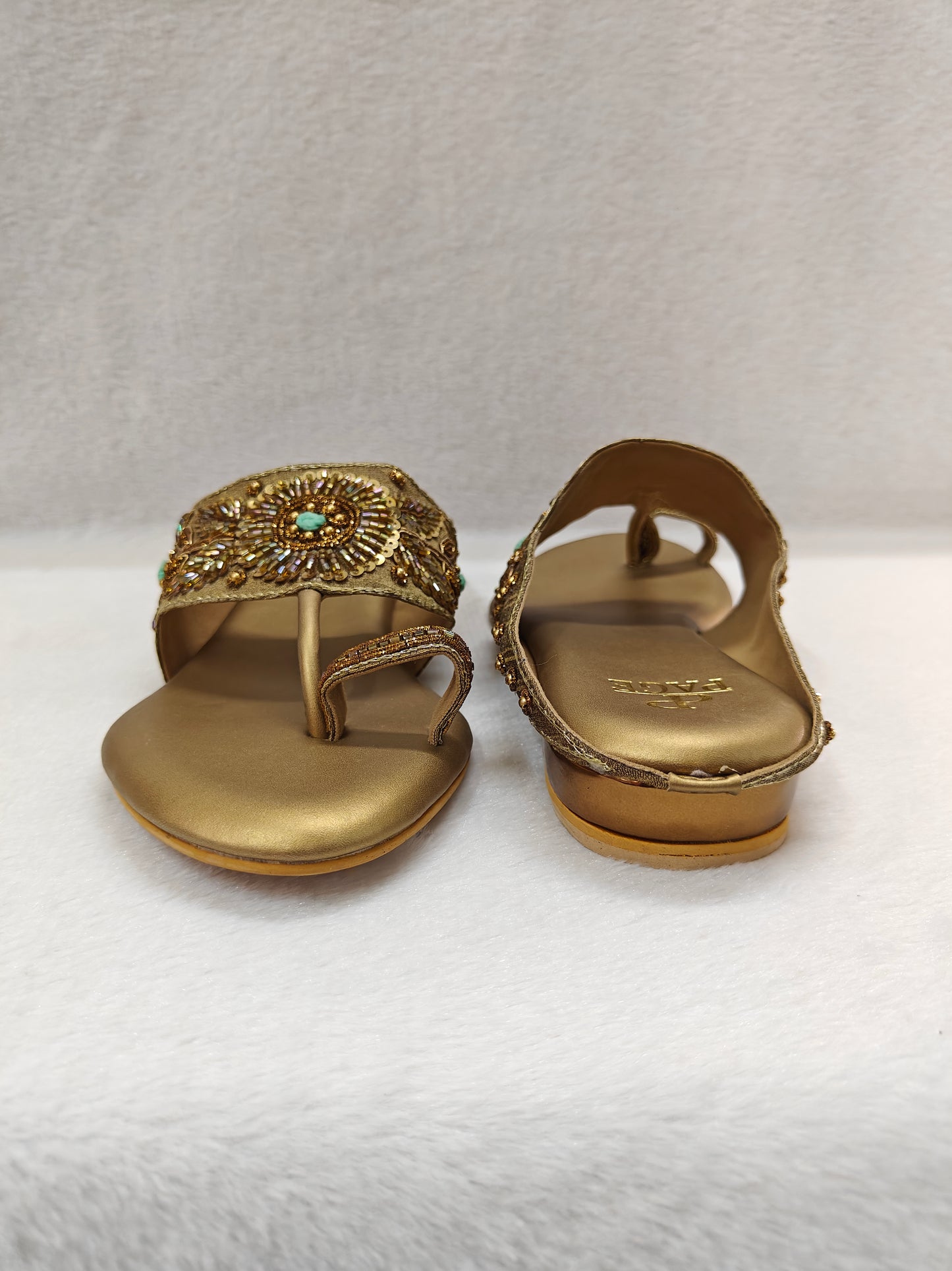 Page Blush Bloom Kolhapuri Flats Antique (1216).