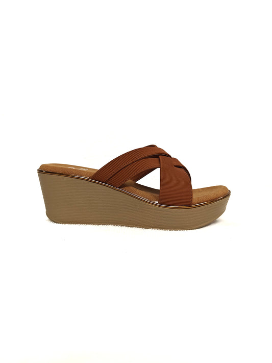 Page Luminara Wedge Tan (1392-6).