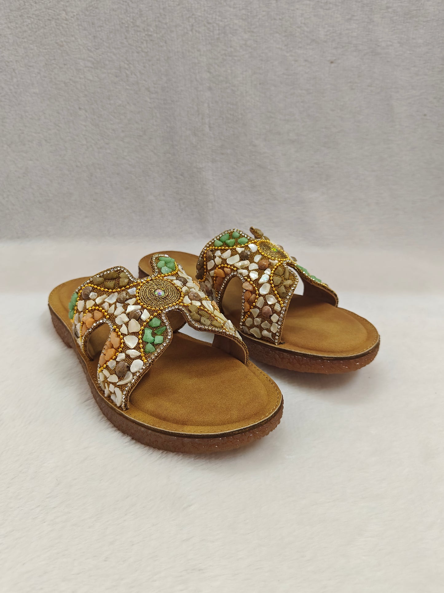 PAGE Pebble Glow Sandals Antique (1333-24).