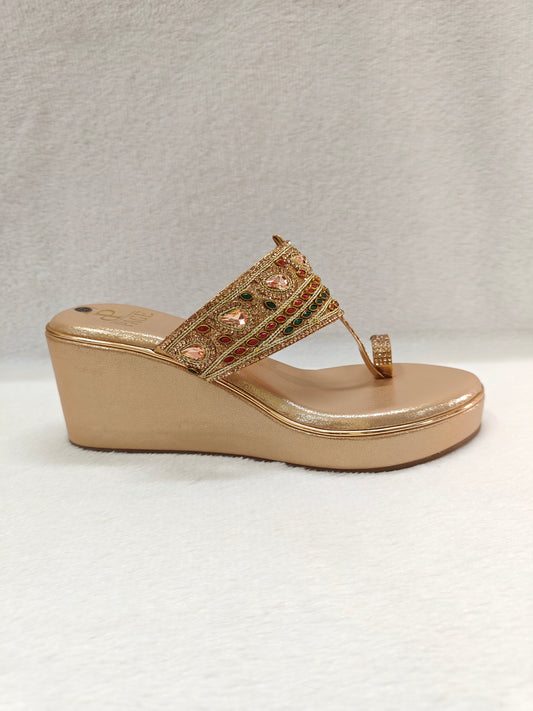 Page Royal Ethnica Wedge Sandals Antique (1233).