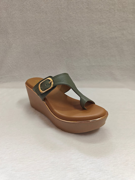 Page Comfort Toe Ring Platform Sandals Green.