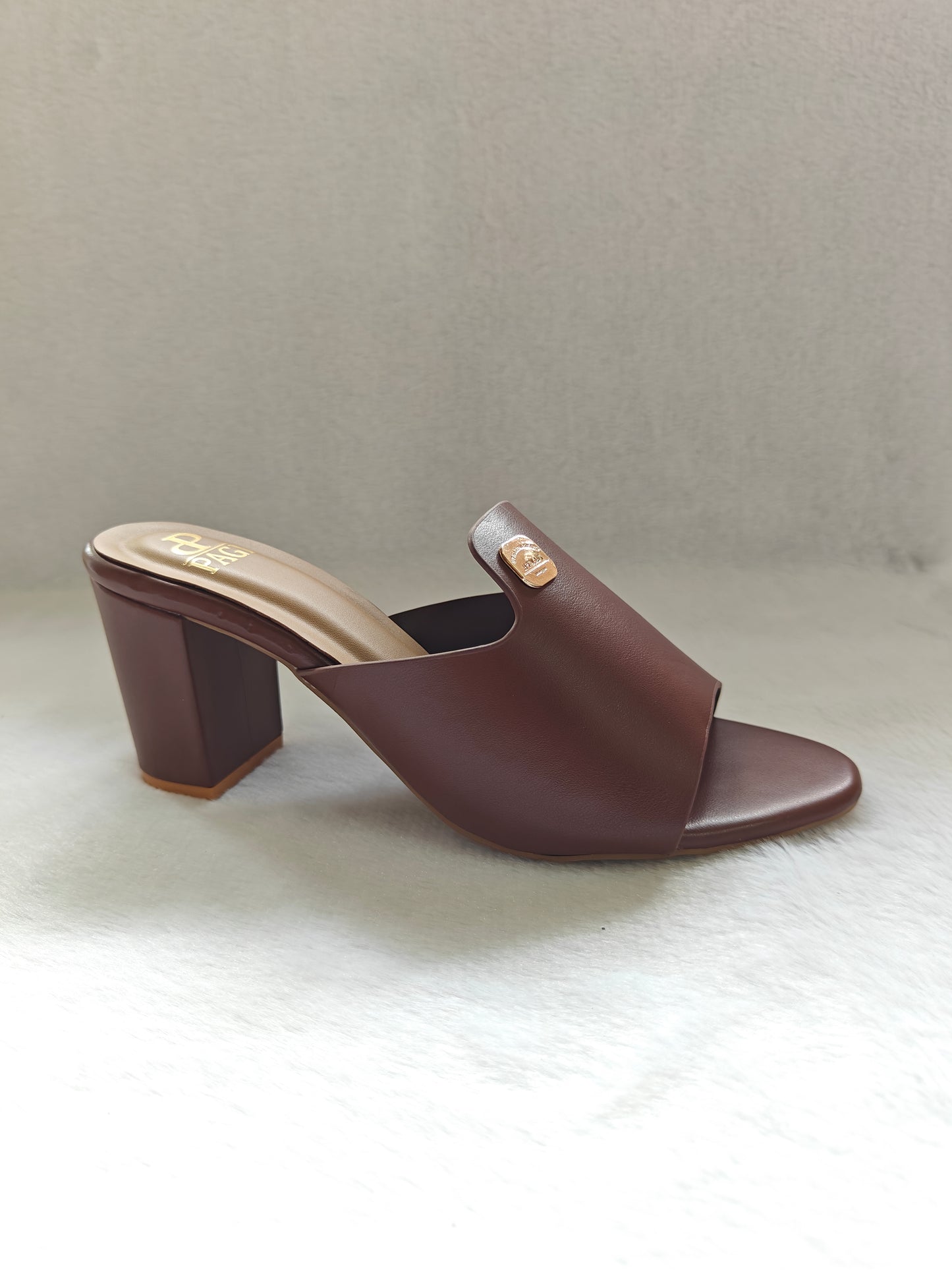 Page Urban Grace Luxe Block Heels Tan (1329-22).